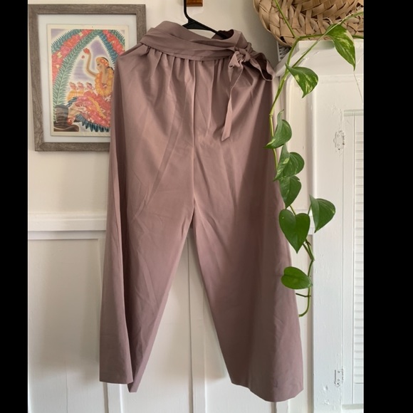 HIGH WAISTED WIDE LEG PANTS - Picture 2 of 4